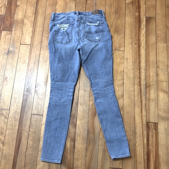 Jeans - Picture 2 of 3